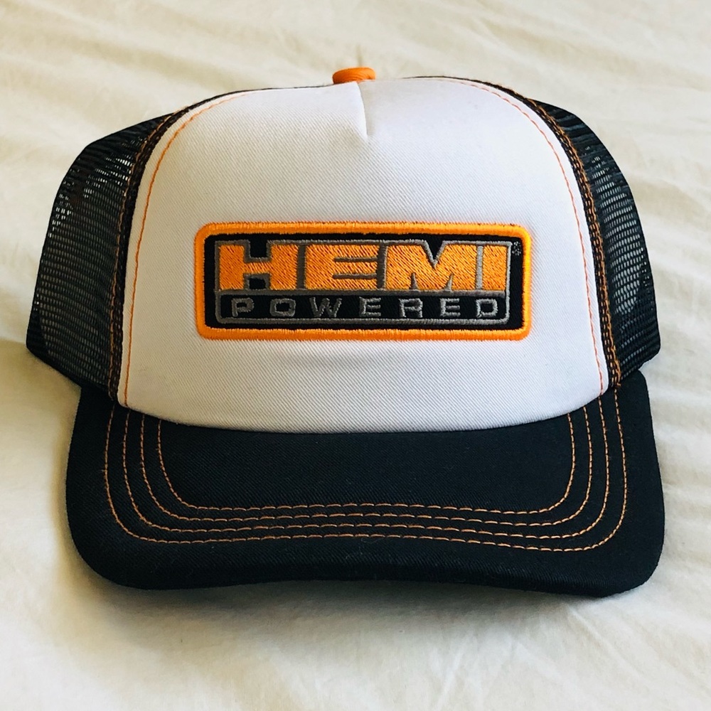 NWTS HEMI trucker